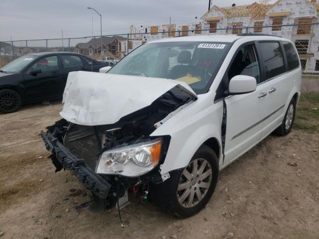 Photo 2 from auction – 2016 CHRYSLER TOWN & COU with VIN 2C4RC1BG8GR303669