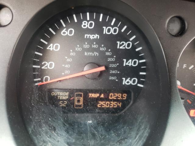 Photo 8 from auction – 2001 ACURA 3.2TL with VIN 19UUA566X1A033138