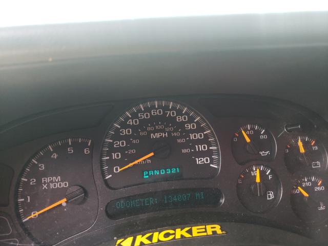 Photo 8 from auction – 2005 CHEVROLET SILVERADO with VIN 2GCEC19V851316954