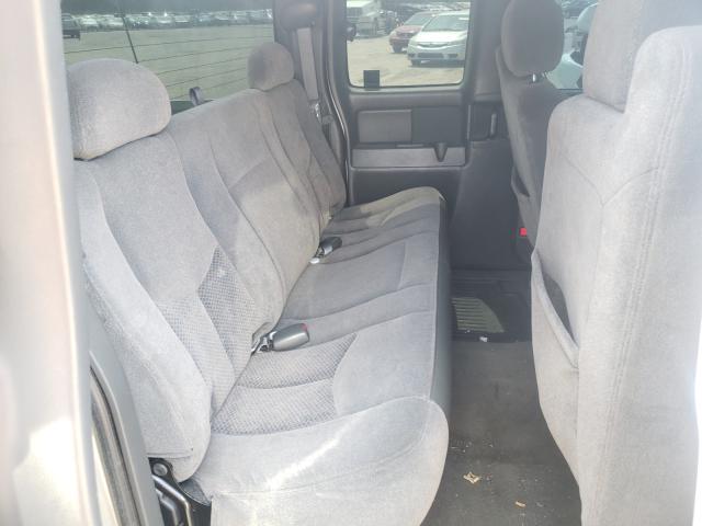 Photo 6 from auction – 2005 CHEVROLET SILVERADO with VIN 2GCEC19V851316954