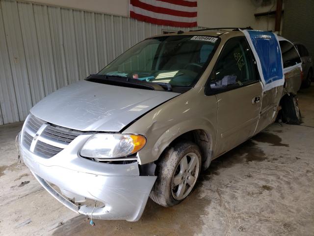 Photo 2 from auction – 2005 DODGE GRAND CARA with VIN 2D4GP44L15R416094