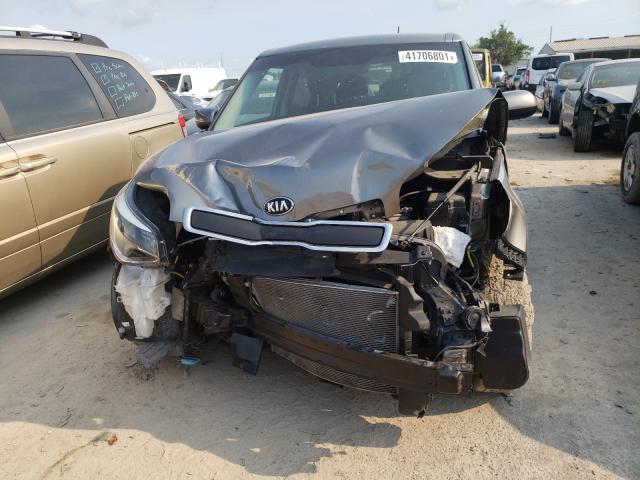 Photo 9 from auction – 2016 KIA SOUL with VIN KNDJN2A28G7252212