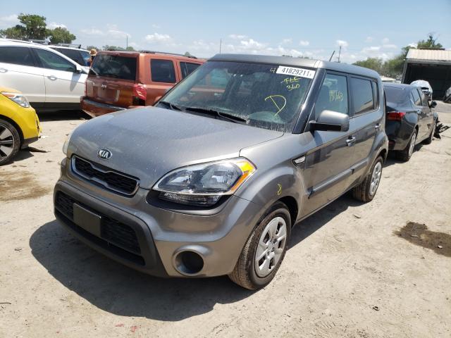 Photo 2 from auction – 2013 KIA SOUL with VIN KNDJT2A51D7615705