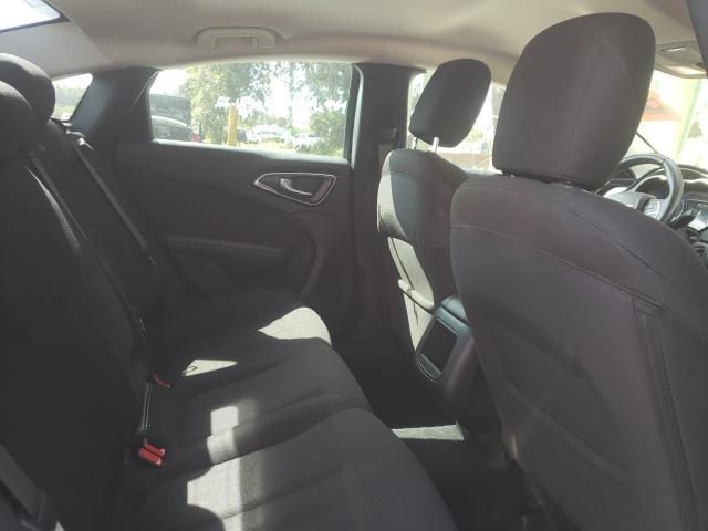 Photo 6 from auction – 2016 CHRYSLER 200 LIMITE with VIN 1C3CCCAB0GN165991