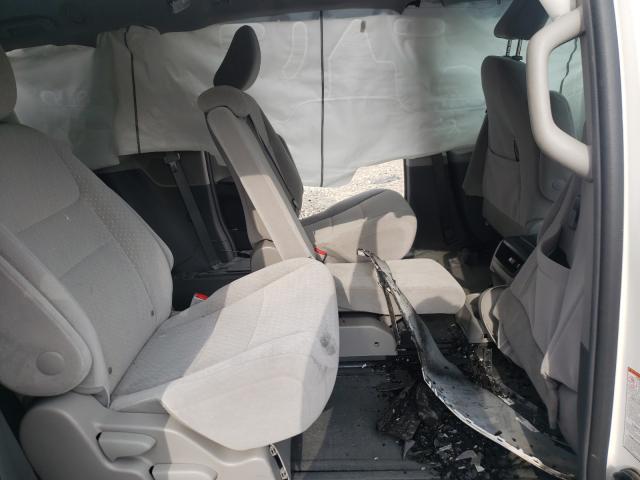 Photo 6 from auction – 2016 TOYOTA SIENNA LE with VIN 5TDKK3DC9GS722521