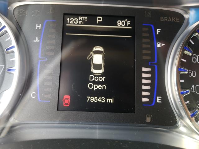 Photo 8 from auction – 2016 CHRYSLER 200 LIMITE with VIN 1C3CCCAB0GN165991