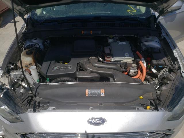 Photo 7 from auction – 2017 FORD FUSION SE with VIN 3FA6P0LU3HR301464