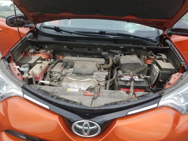 Photo 7 from auction – 2016 TOYOTA RAV4 LE with VIN JTMZFREV8GD087213