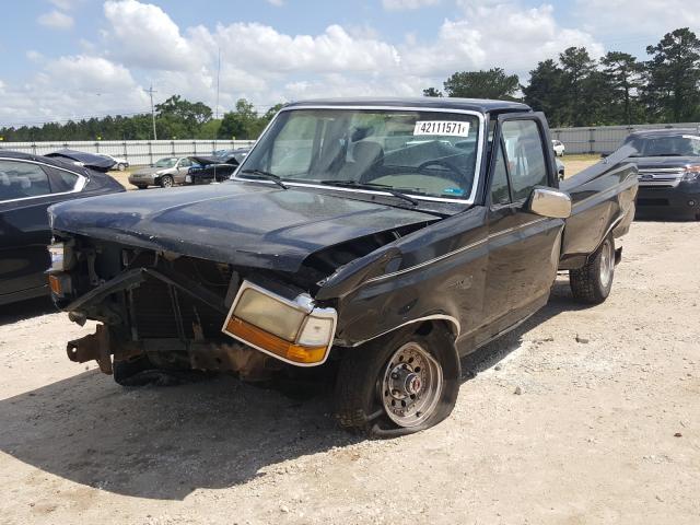 Photo 2 from auction – 1992 FORD F150 with VIN 1FTEF14Y8NNA31422