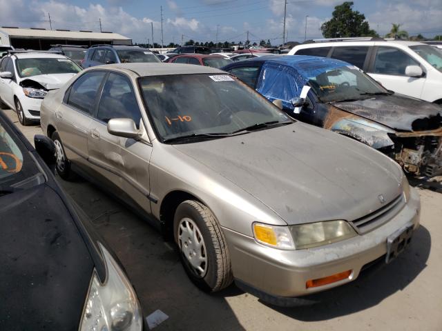 Photo 9 from auction – 1994 HONDA ACCORD LX with VIN JHMCD5642RC015697