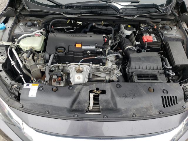 Photo 7 from auction – 2017 HONDA CIVIC LX with VIN 2HGFC2F51HH538313