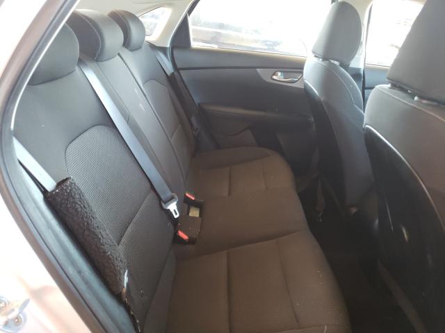Photo 6 from auction – 2019 KIA FORTE FE with VIN 3KPF24AD5KE046124