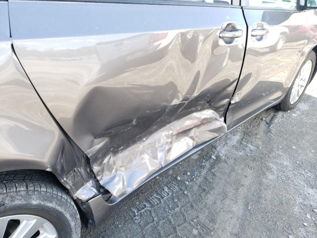 Photo 9 from auction – 2011 TOYOTA SIENNA XLE with VIN 5TDDK3DC6BS020660