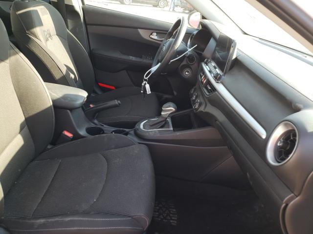 Photo 5 from auction – 2021 KIA FORTE FE with VIN 3KPF24AD0ME275801