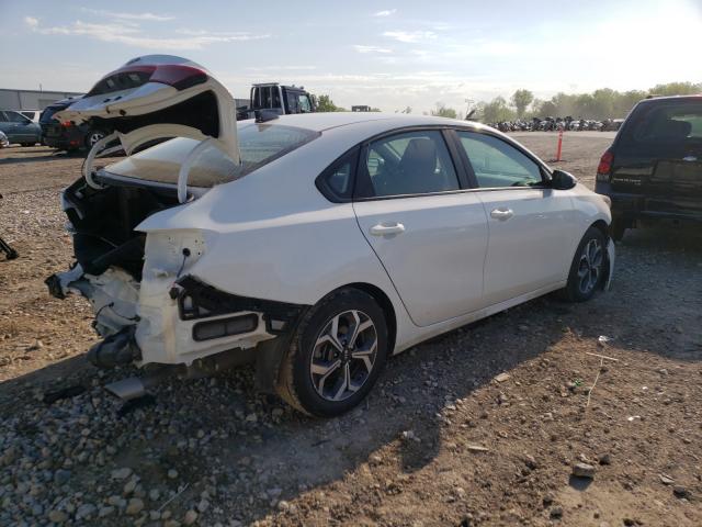 Photo 4 from auction – 2021 KIA FORTE FE with VIN 3KPF24AD0ME275801