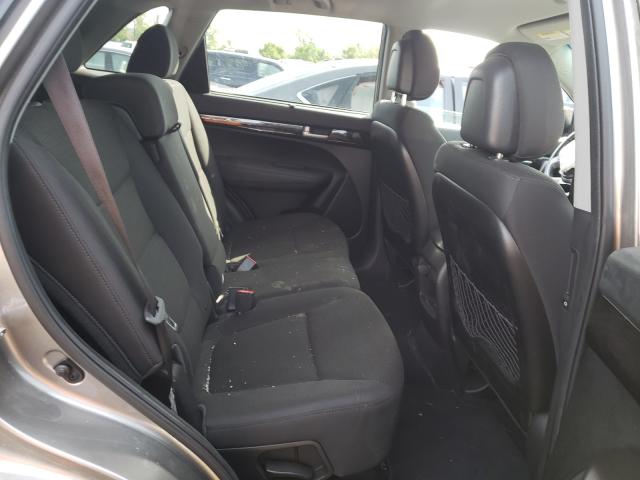 Photo 6 from auction – 2014 KIA SORENTO LX with VIN 5XYKT3A65EG459997