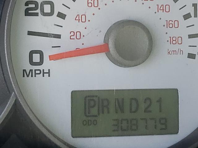 Photo 8 from auction – 2005 FORD ESCAPE XLT with VIN 1FMYU03145KB30298