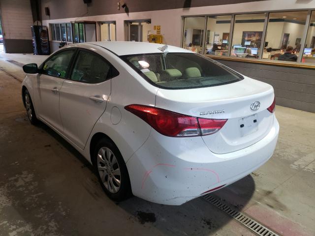 Photo 3 from auction – 2011 HYUNDAI ELANTRA GL with VIN 5NPDH4AE4BH052393