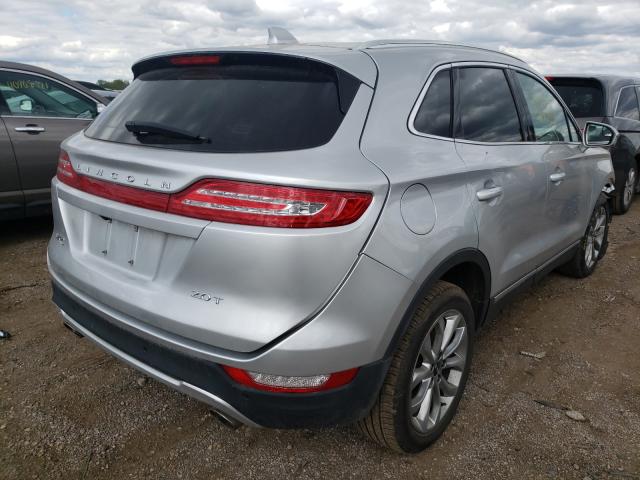 Photo 4 from auction – 2017 LINCOLN MKC SELECT with VIN 5LMCJ2C93HUL57492