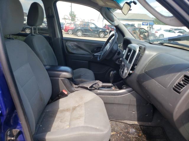 Photo 5 from auction – 2005 FORD ESCAPE XLT with VIN 1FMYU03145KB30298