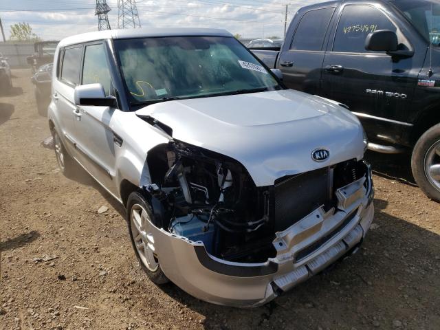 KIA SOUL + 2011 с VIN KNDJT2A29B7305840 - Снимка от търг