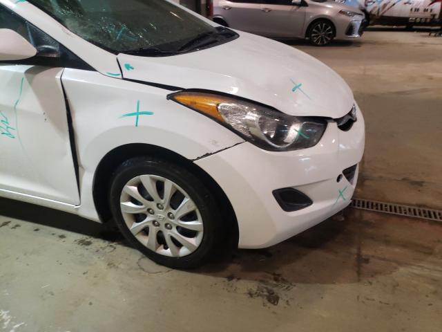 Photo 9 from auction – 2011 HYUNDAI ELANTRA GL with VIN 5NPDH4AE4BH052393