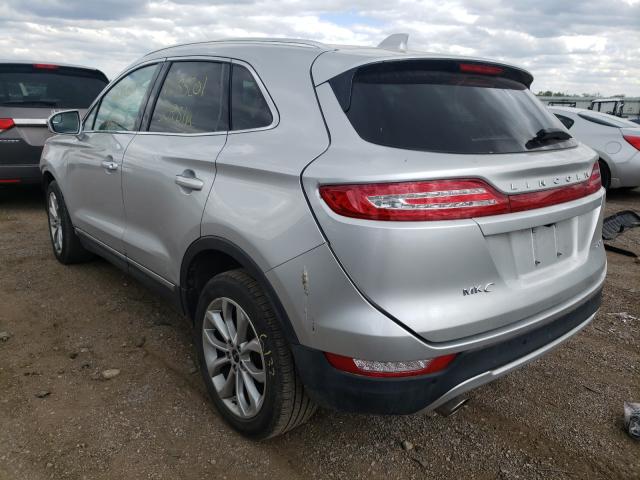 Photo 3 from auction – 2017 LINCOLN MKC SELECT with VIN 5LMCJ2C93HUL57492