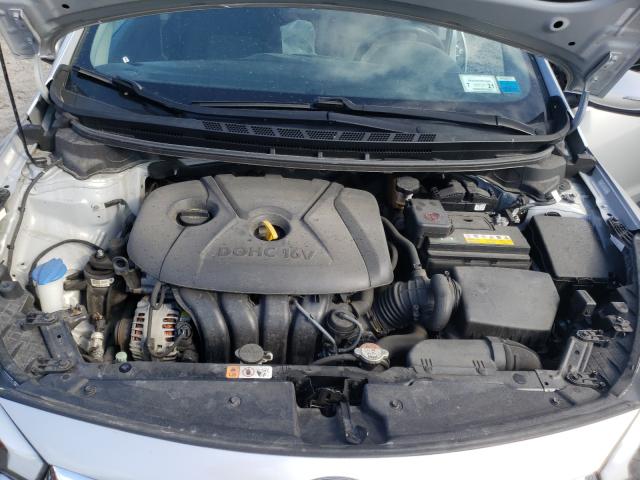 Photo 7 from auction – 2016 KIA FORTE LX with VIN KNAFX4A6XG5597250