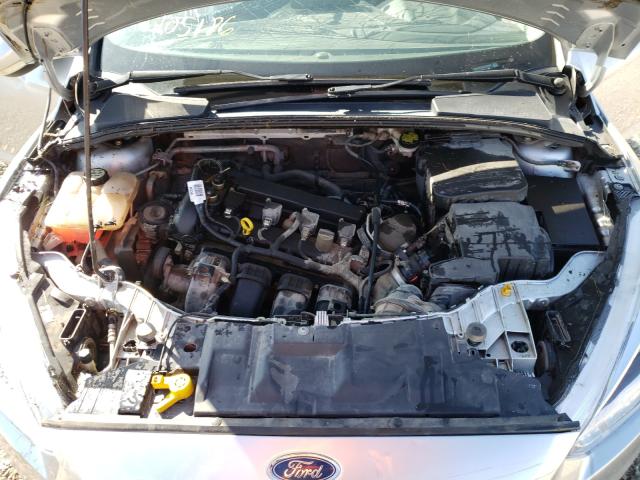 Photo 7 from auction – 2016 FORD FOCUS SE with VIN 1FADP3F23GL205186