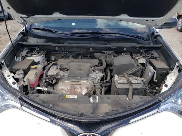 Photo 7 from auction – 2016 TOYOTA RAV4 LE with VIN 2T3BFREV2GW532128