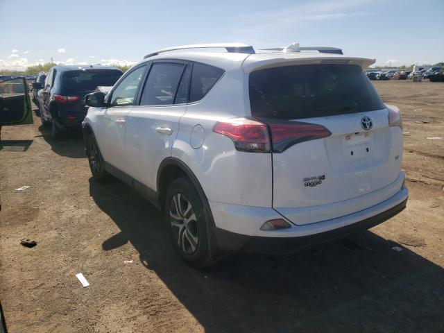 Photo 3 from auction – 2017 TOYOTA RAV4 LE with VIN JTMZFREV1HJ131166