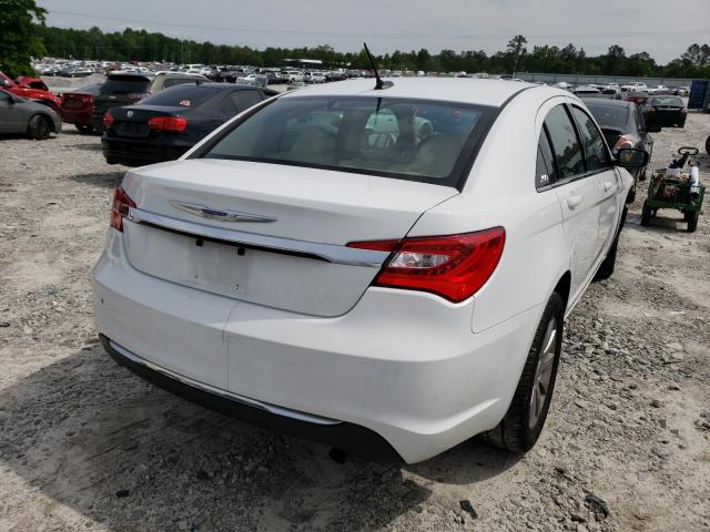 Photo 4 from auction – 2013 CHRYSLER 200 TOURIN with VIN 1C3CCBBB3DN765800