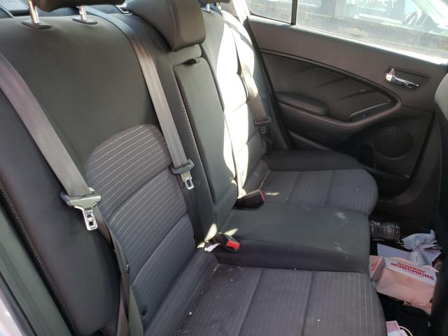 Photo 6 from auction – 2016 KIA FORTE LX with VIN KNAFX4A6XG5597250