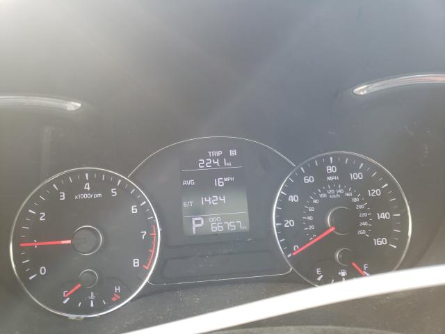 Photo 8 from auction – 2016 KIA FORTE LX with VIN KNAFX4A6XG5597250