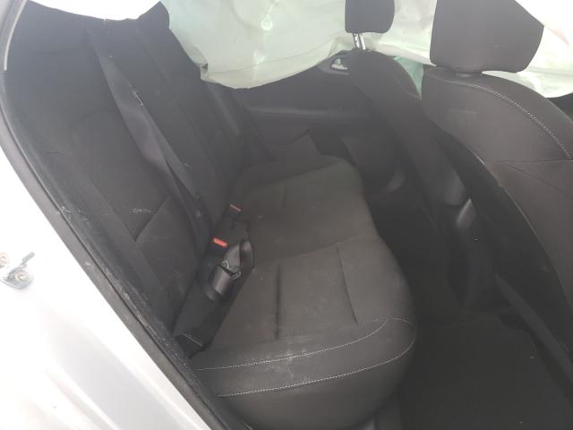 Photo 6 from auction – 2019 KIA FORTE FE with VIN 3KPF24AD5KE046818