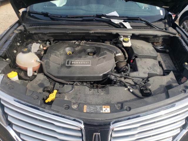 Photo 7 from auction – 2017 LINCOLN MKC RESERV with VIN 5LMTJ3DH8HUL35094