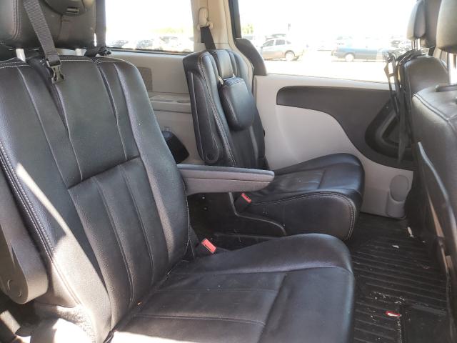 Photo 6 from auction – 2013 CHRYSLER TWN & CTRY with VIN 2C4RC1BG0DR742358