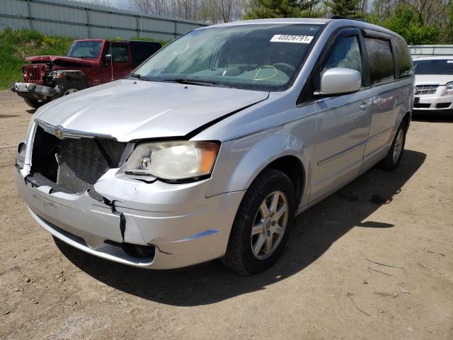 Photo 2 from auction – 2010 CHRYSLER TOWN & COU with VIN 2A4RR5D19AR306791