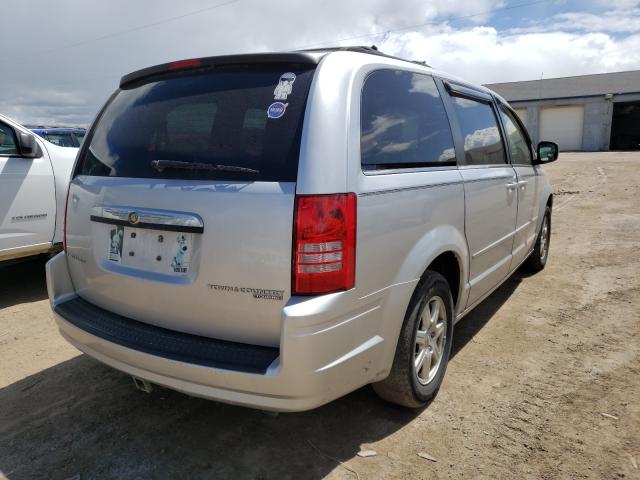 Photo 4 from auction – 2010 CHRYSLER TOWN & COU with VIN 2A4RR5D19AR306791