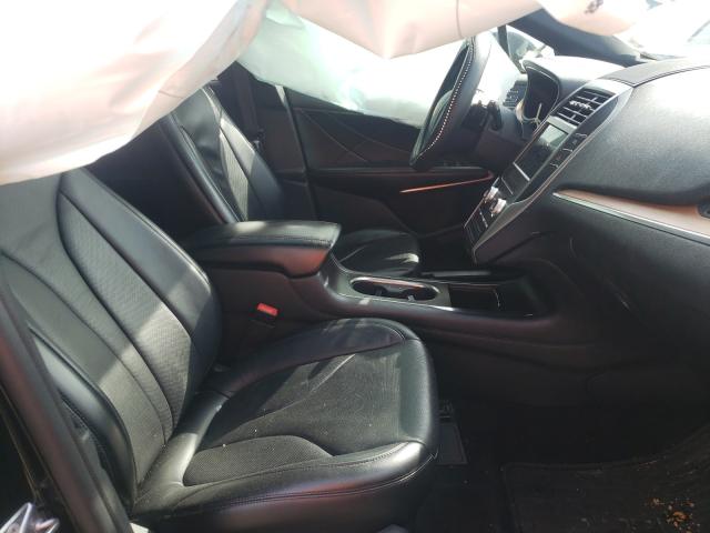 Photo 5 from auction – 2017 LINCOLN MKC RESERV with VIN 5LMTJ3DH8HUL35094