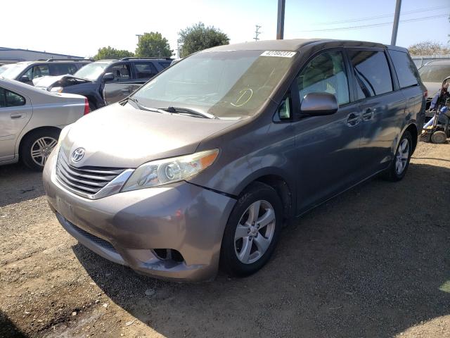Photo 2 from auction – 2011 TOYOTA SIENNA BAS with VIN 5TDKA3DC2BS001128
