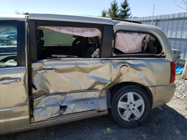 Photo 9 from auction – 2011 CHRYSLER TOWN & COU with VIN 2A4RR8DG0BR675904