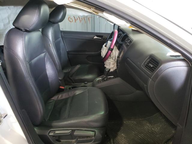 Photo 5 from auction – 2015 VOLKSWAGEN JETTA BASE with VIN 3VW2K7AJ9FM284606