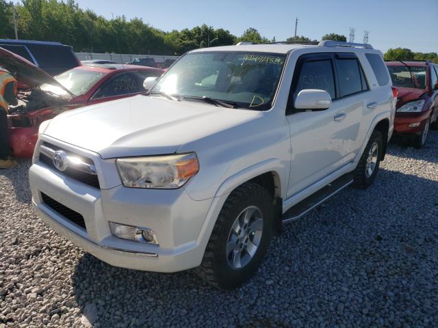 Photo 2 from auction – 2013 TOYOTA 4RUNNER SR with VIN JTEZU5JR2D5057178