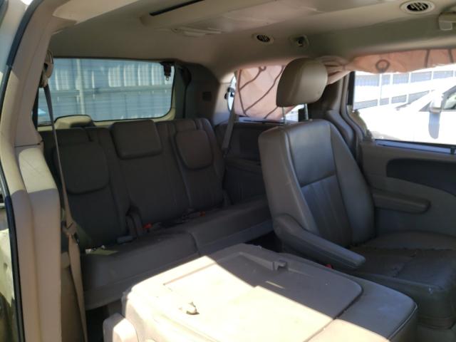 Photo 6 from auction – 2011 CHRYSLER TOWN & COU with VIN 2A4RR8DG0BR675904