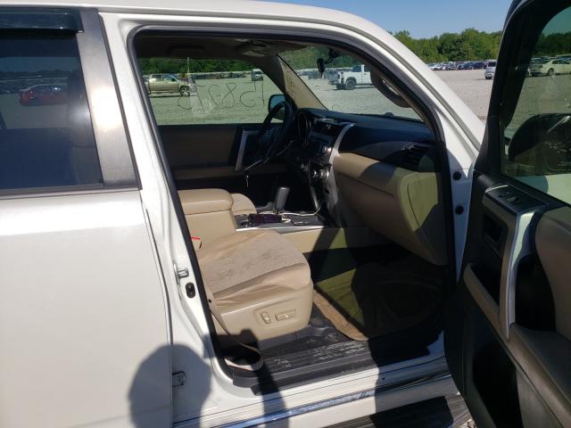 Photo 5 from auction – 2013 TOYOTA 4RUNNER SR with VIN JTEZU5JR2D5057178