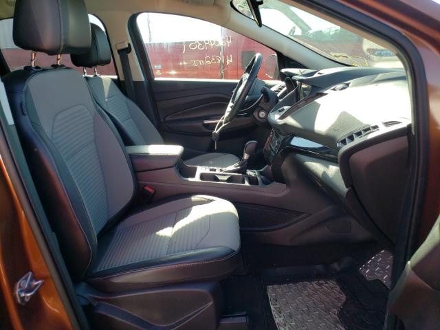 Photo 5 from auction – 2017 FORD ESCAPE SE with VIN 1FMCU0GD8HUA18255