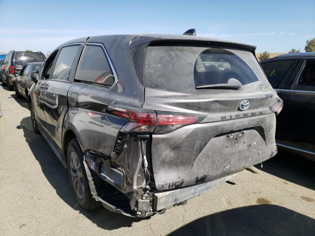 Photo 3 from auction – 2021 TOYOTA SIENNA LE with VIN 5TDKRKEC3MS008156
