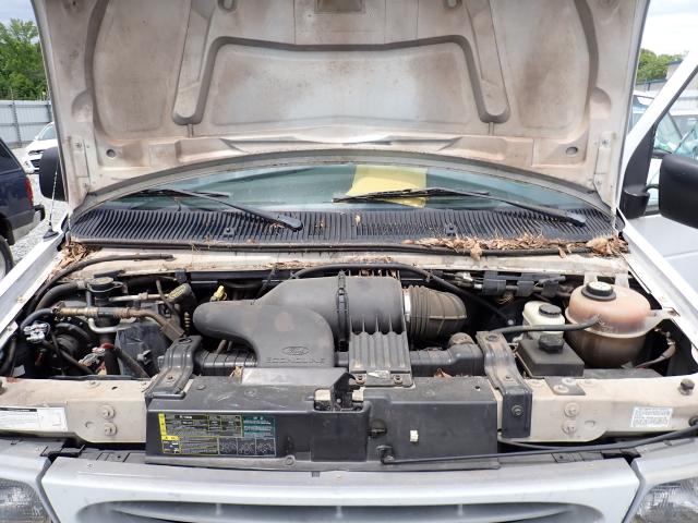 Photo 7 from auction – 2002 FORD ECONOLINE with VIN 1FBSS31L72HA59830