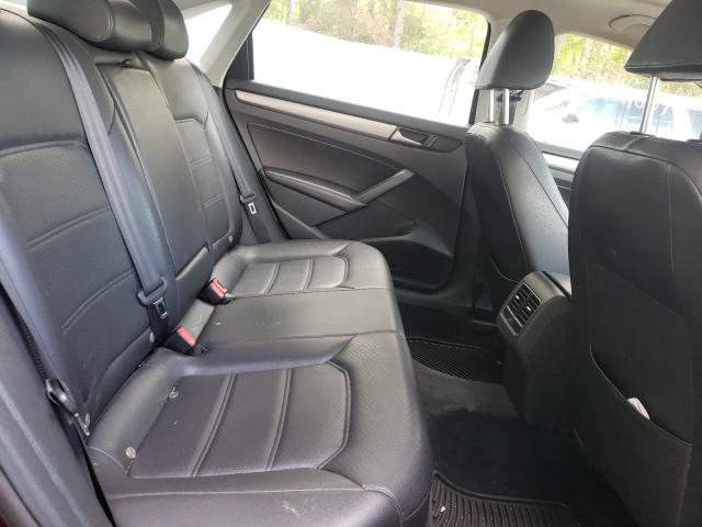 Photo 6 from auction – 2014 VOLKSWAGEN PASSAT SE with VIN 1VWBP7A30EC021472